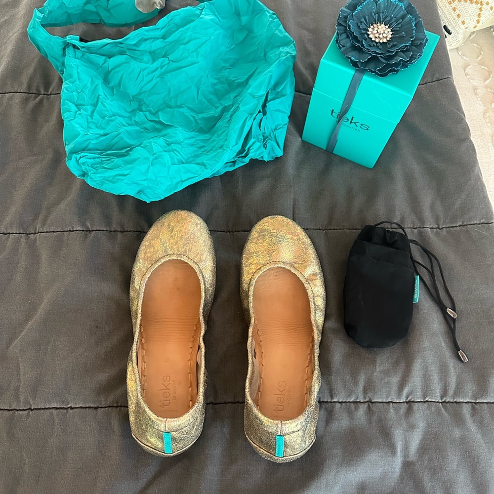 Tieks Gold Ballet Flats “Starstruck” sz 9